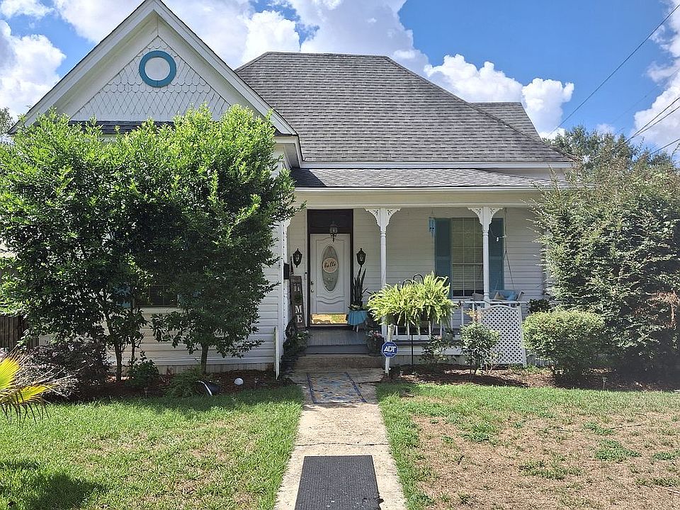 1st image of 629 Virginia Ave