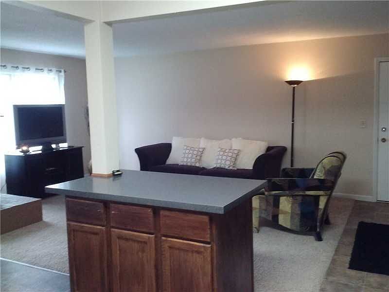 2nd image of 859 Kerry Ln SE APT 48