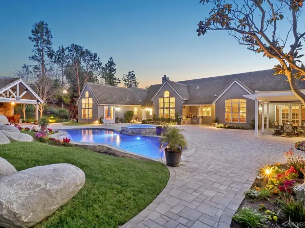 17702 Old Winery Way, Poway, CA 92064