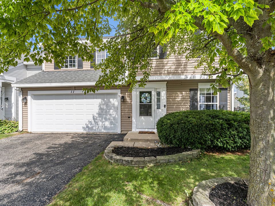1st image of 11 Dogwood Ct
