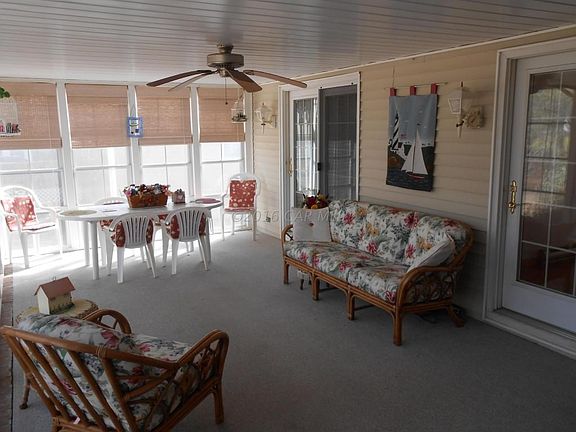 3 Season Room