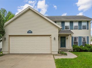 1209 Fox Trail Dr NE, Cedar Rapids, IA 52402