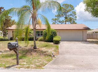 451 Dominican Ave SE, Palm Bay, FL 32909