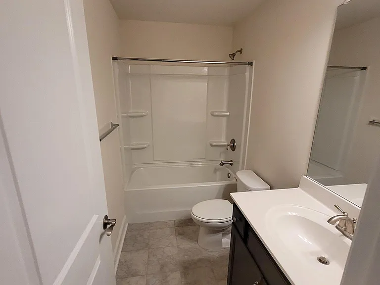 113 Wynfield Blvd — Photo 58