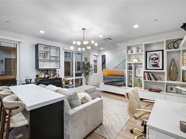 20452 Santa Ana Ave #B, Newport Beach, CA 92660