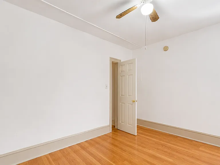 4712 Woodland Ave #3 — Photo 13