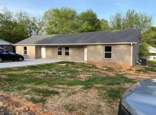 Creswell St, Milan, TN 38358