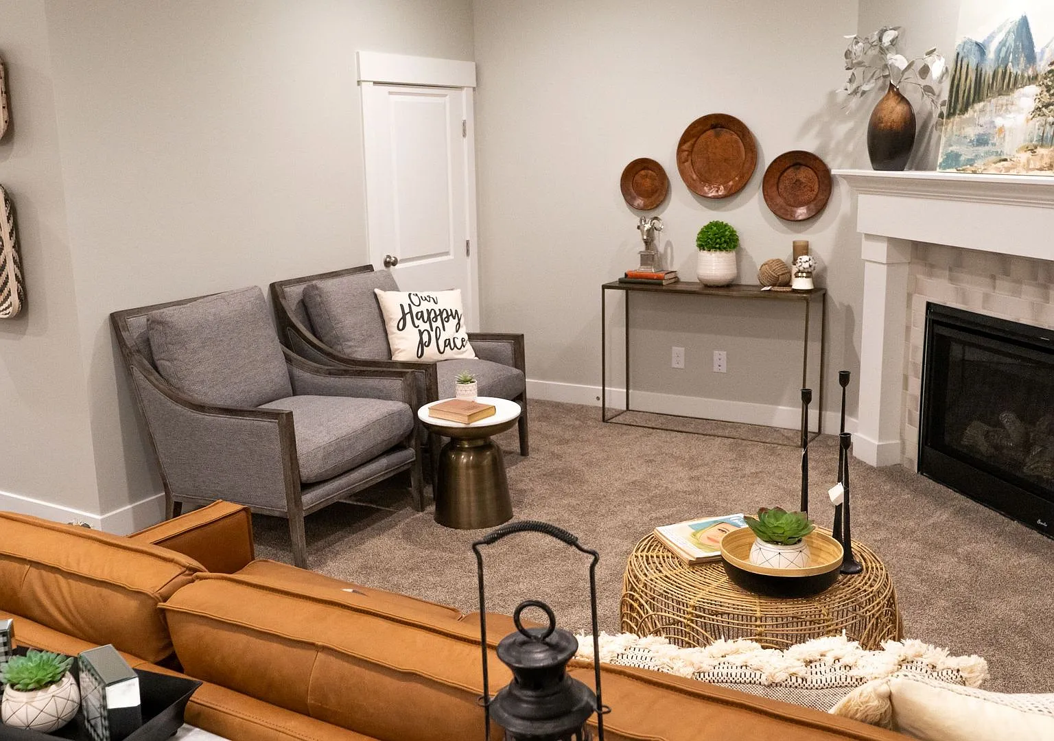 Luxury Tremonton Town-Home for For Rent — Photo 2