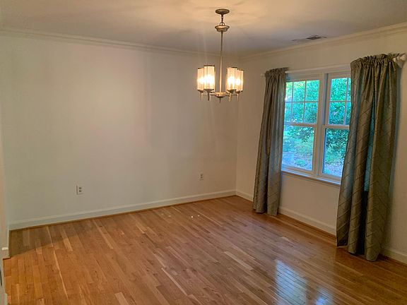 Formal dining room