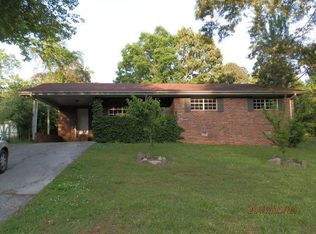 1399 David Cir, Tunnel Hill, GA 30755