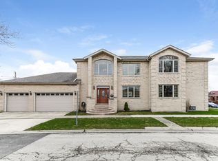 4157 N Overhill Ave, Norridge, IL 60706