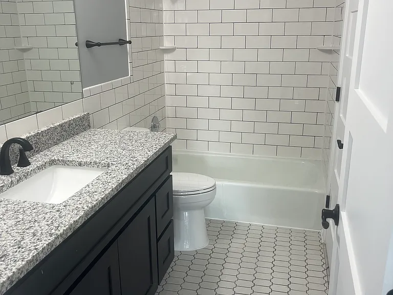 2630 Mississippi St — Photo 6