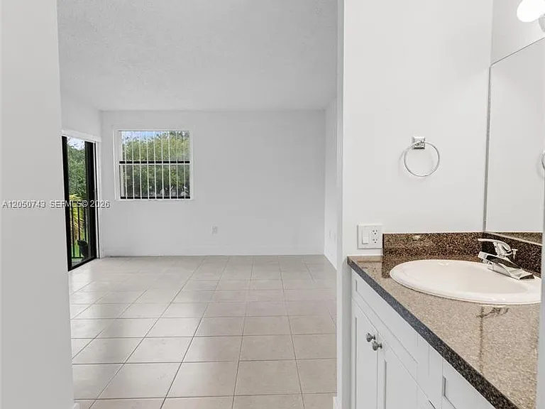 210 W Park Dr #2052 — Photo 21