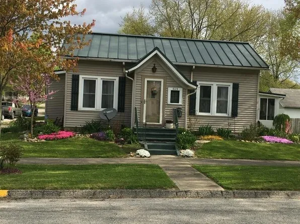 303 E Jefferson St, Albion, IN 46701