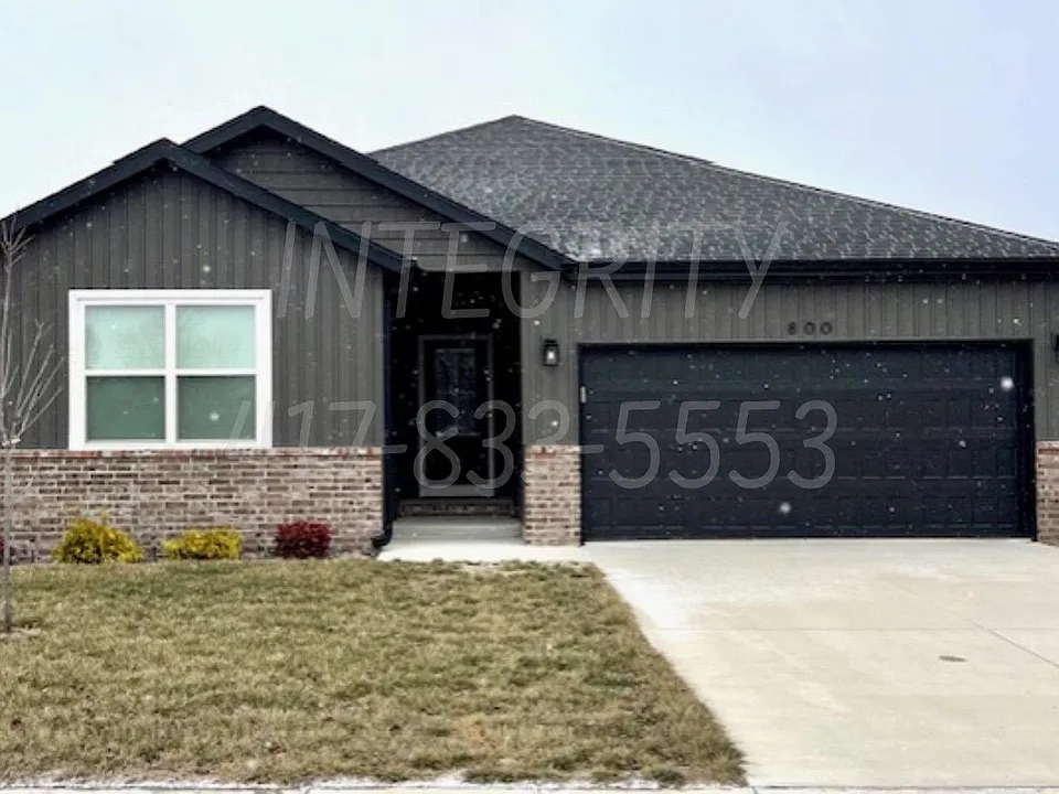 800 Hoffman Hills Blvd