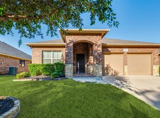 659 Owen Trl, Grand Prairie, TX 75051