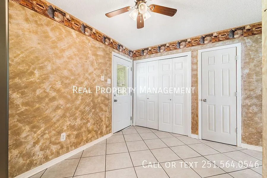 3 Bedroom 2 Bath close to Baker High School — Photo 4