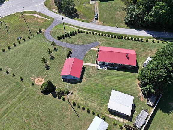 2nd image of 62 Connect Rd