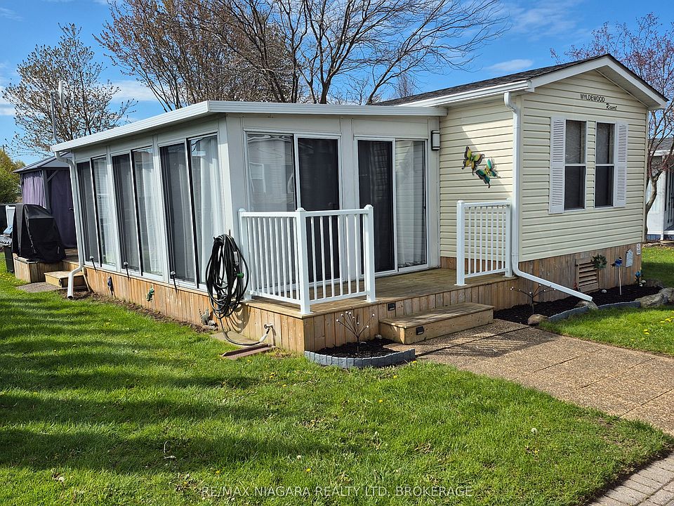 1st image of 113 Quarry View Vlg