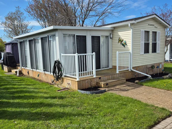 113 Quarry View Vlg, Pt Colborne, ON L0S 1R0
