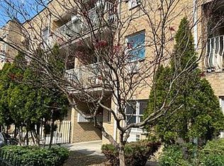 26-48 29th St #1F, Astoria, NY 11102