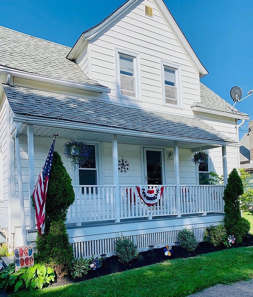 74 Rogers Ave, Lockport, NY 14094 Zillow