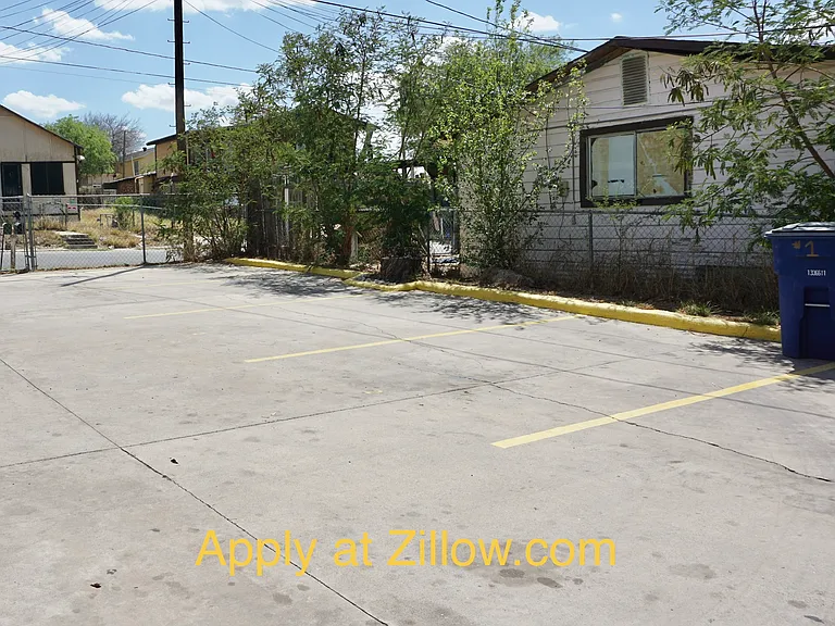 1310 E Stewart St #2 — Photo 8