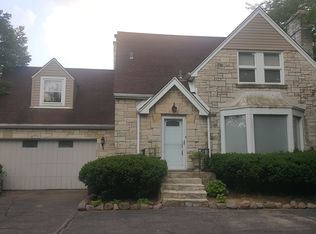 2603 Salceda Dr, Glenview, IL