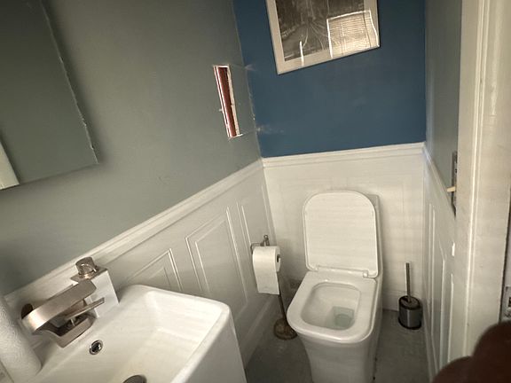 3rd image of 17720 Scottsdale Blvd