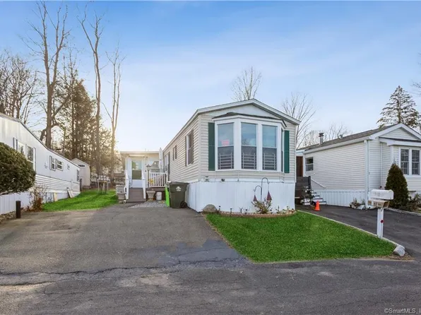 42 Miry Brook Road #8, Danbury, CT 06810