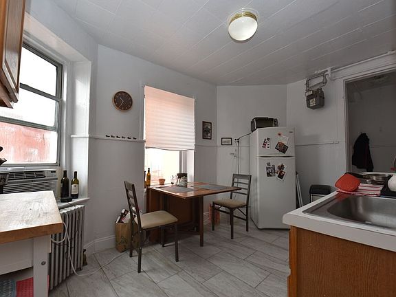 3rd image of 76 India St APT A25