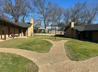 602 E South St #8, Lindale, TX 75771