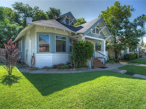 3rd image of 7920 Bella Ct