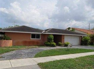 9221 SW 11th St, Miami, FL 33174