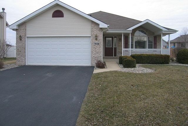 1st image of 1438 E Cap Cir