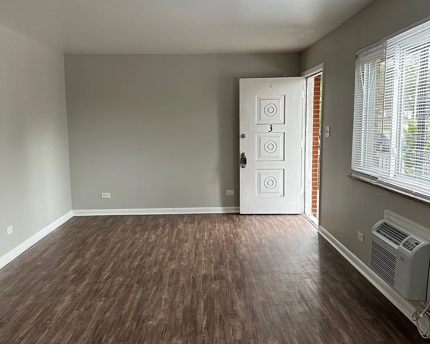 Flats at the Pike — Photo 3
