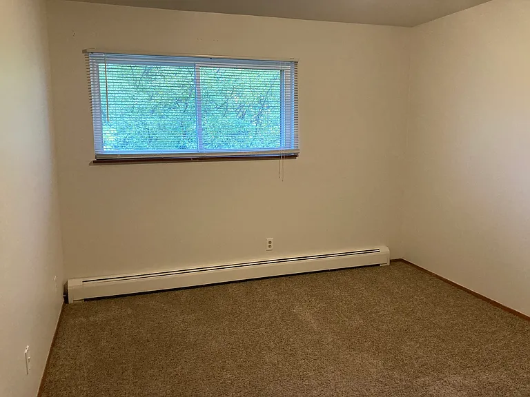3811 S 35th St #225 — Photo 12