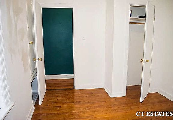 5th image of 121 Van Buren St APT 5