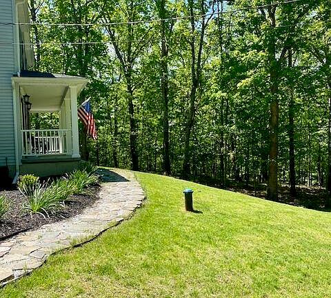 3rd image of 1078 Marshalls Creek Rd