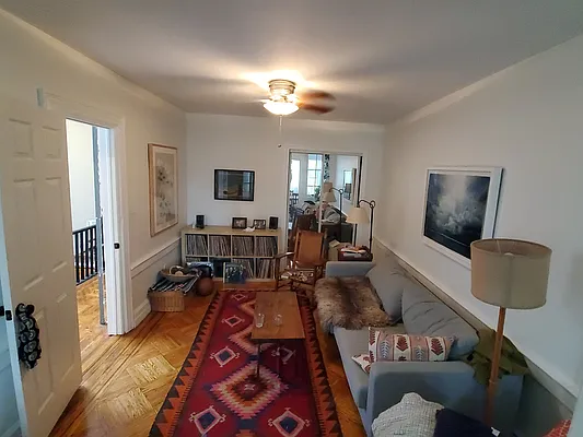 Rented by Skyline Group Real Estate | media 4
