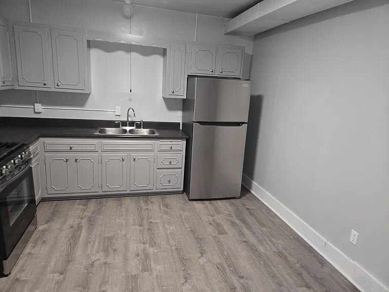 603 4th Ave #2 — Photo 10