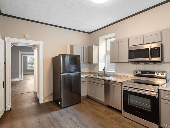 2nd image of 4358 Vista Ave #2F