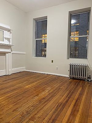 2nd image of 98 Charlton St #21