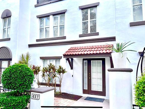 2nd image of 627 Casabella Cir