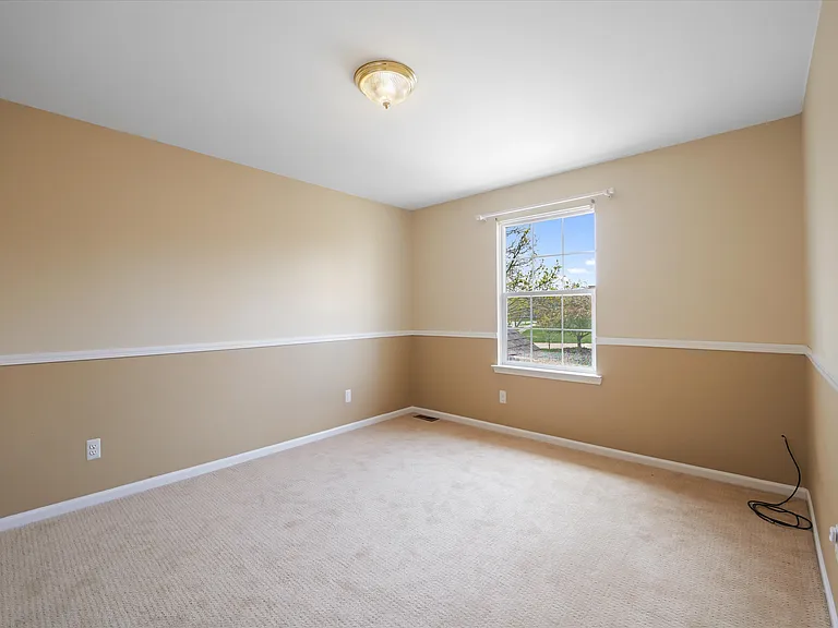 31216 Kingswood Blvd — Photo 32