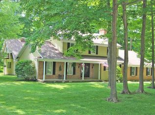 1080 Persimmon Ct, Fairview, PA 16415