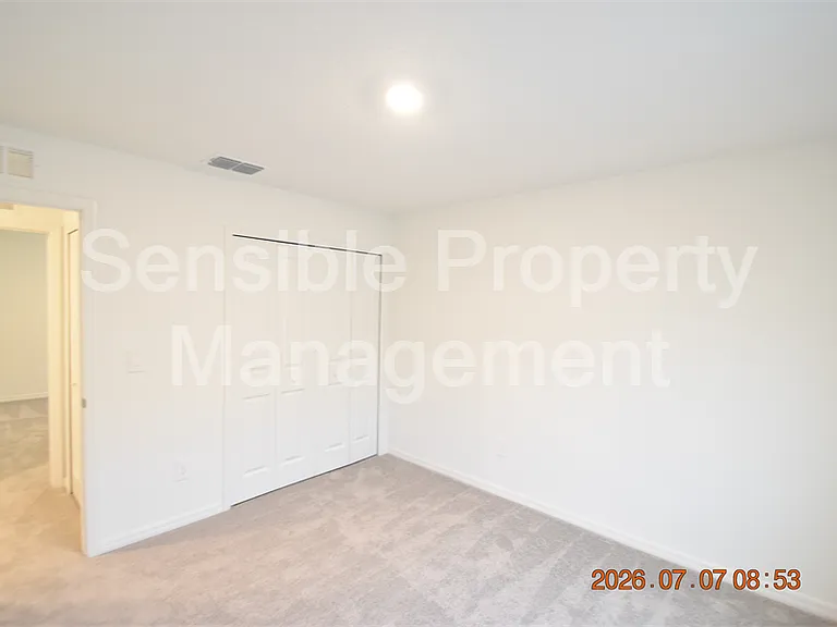 10056 Blazing Saddles Dr — Photo 2