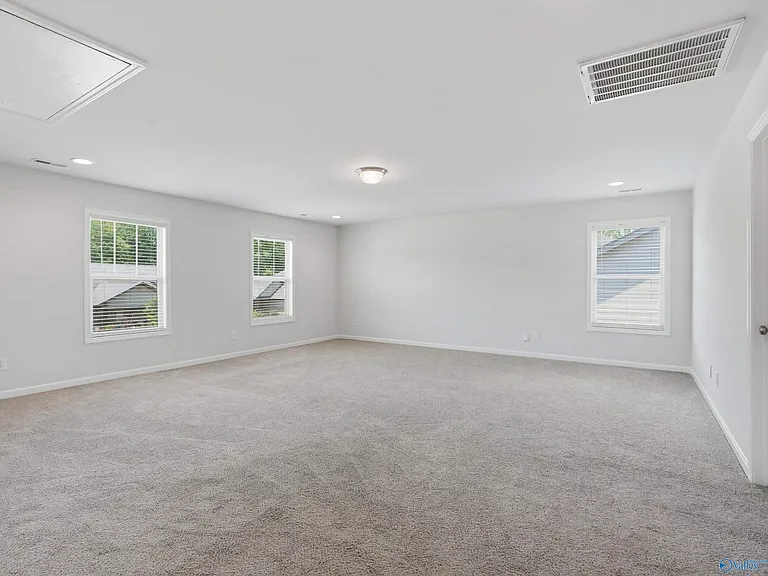 122 Kretzer Ct — Photo 26
