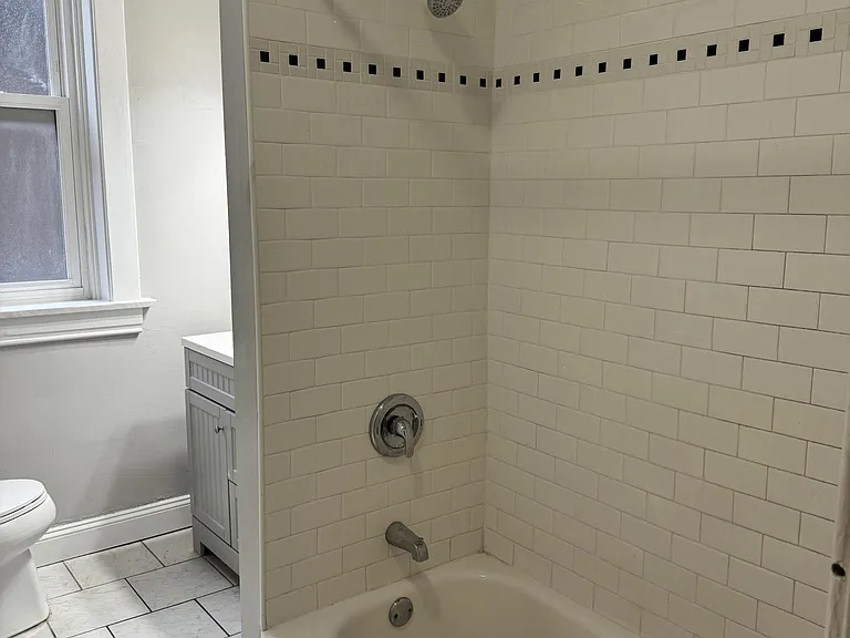 4322 Chouteau Ave #1F — Photo 4