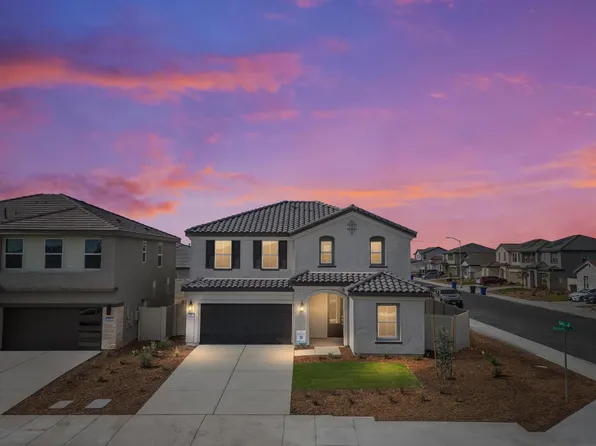 7601 Rizzuto St, Bakersfield, CA 93313